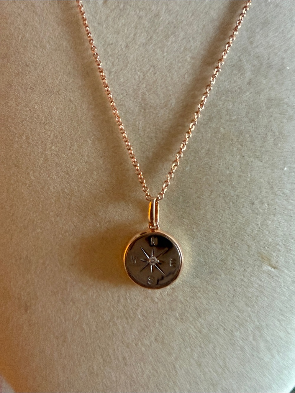 Effy 14 K Rose Gold Compass Pendant Necklace 18” Chain Never Worn